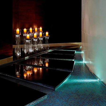 Marriott Executive Apartments Al Jaddaf, Dubai Exterior foto The Sky Bar