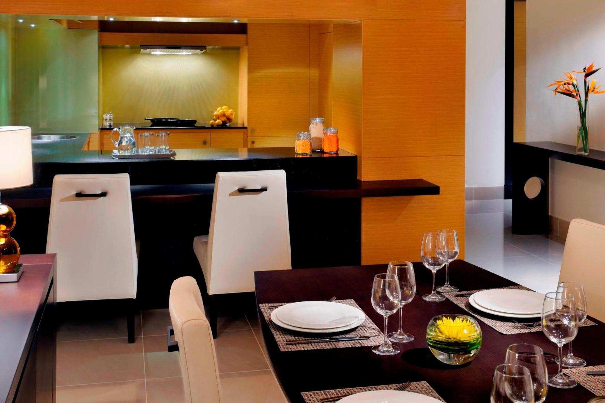 Marriott Executive Apartments Al Jaddaf, Dubai Exterior foto A kitchen in a W Residence