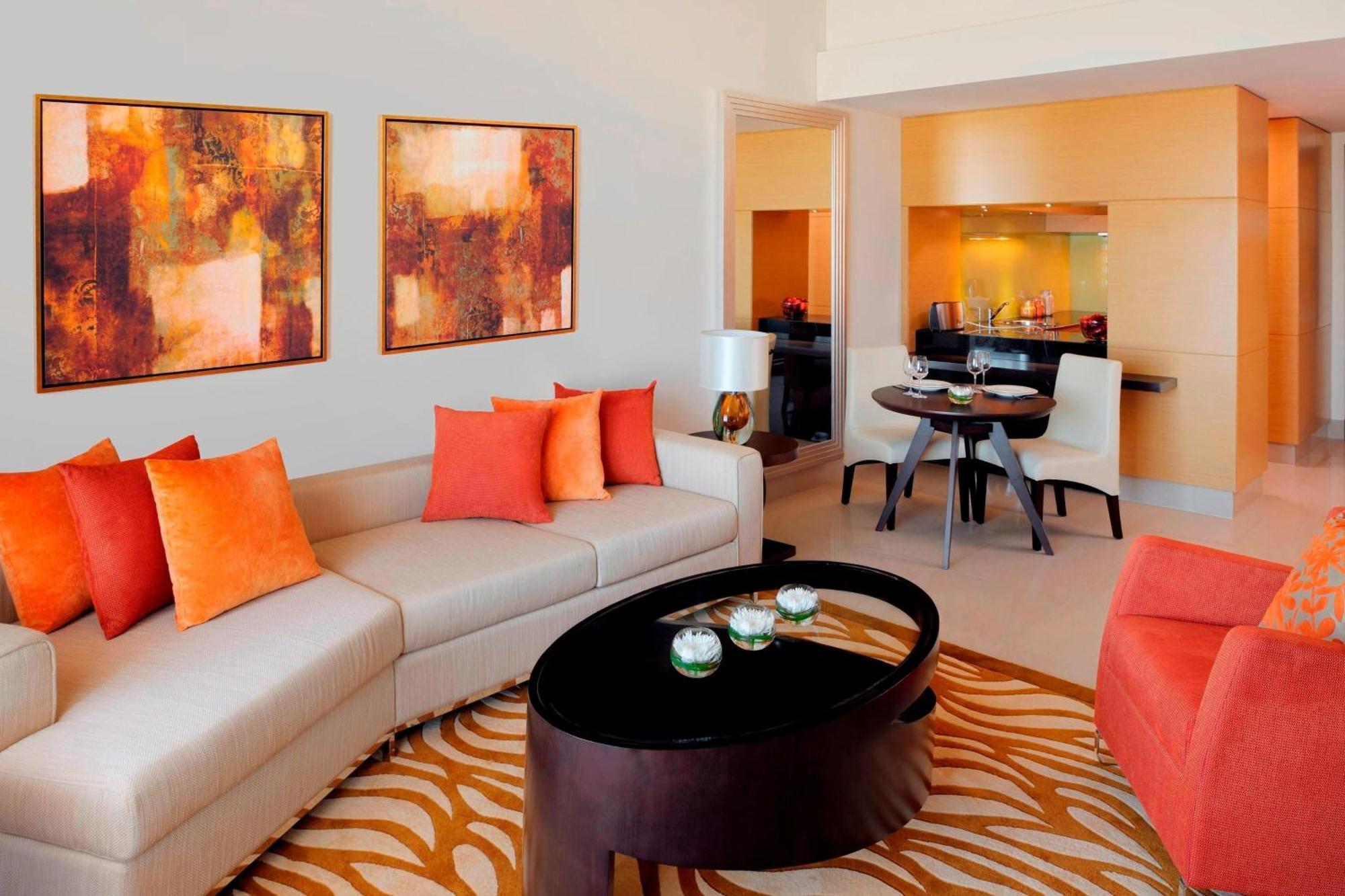 Marriott Executive Apartments Al Jaddaf, Dubai Exterior foto A living room at the Taj Bengal